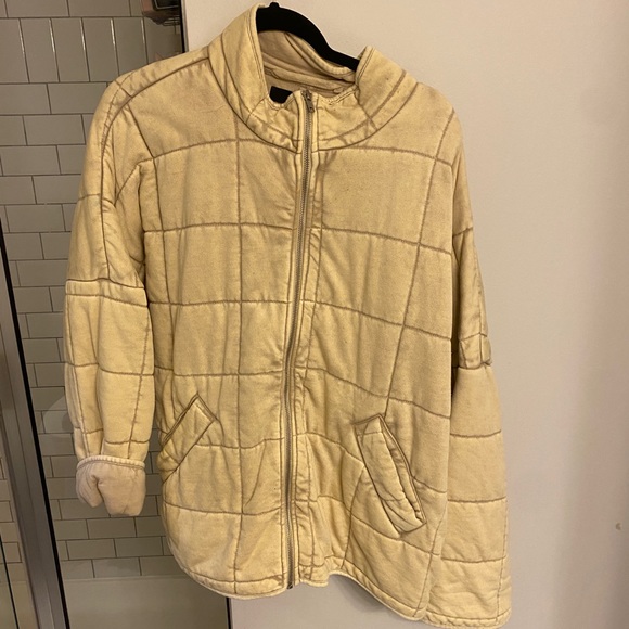 Forever 21 Jackets & Blazers - Forever 21 quilted jacket